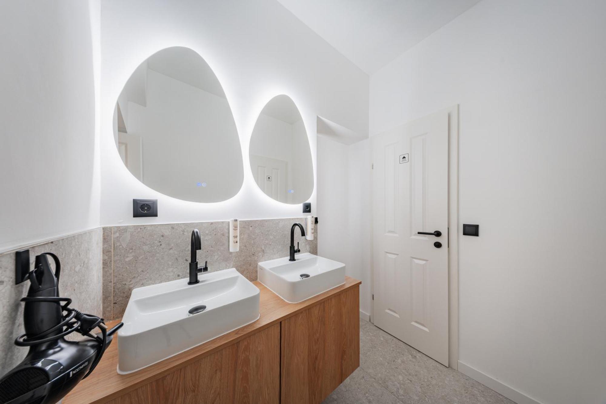 Rive By Home1 Wenen Buitenkant foto
